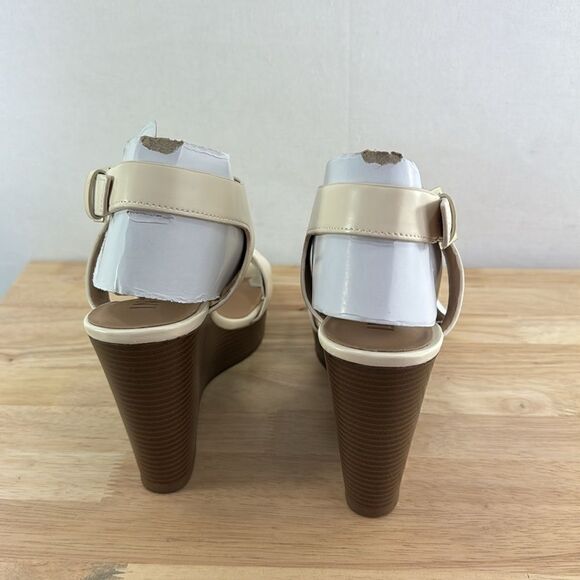 I.N.C. International Concepts Valleri Wedge Sandals- Ivory Smooth- Size 10.5 NIB - Picture 3 of 8